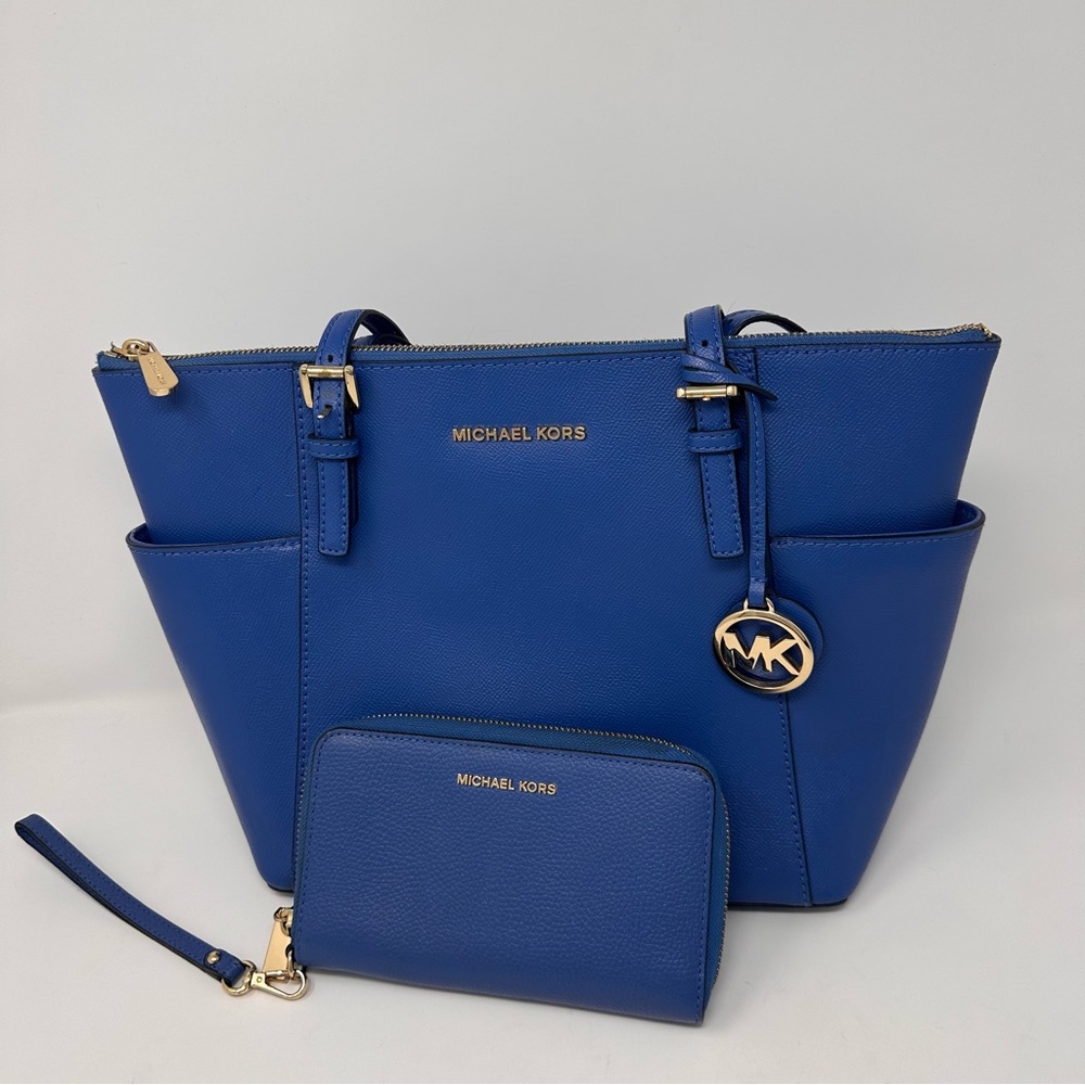 Michael Kors Blue Saffiano Leather Jet Set Top Zip Tote &  Matching Wristlet